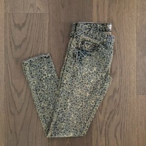 Free People Ditsy Print Crop Jean